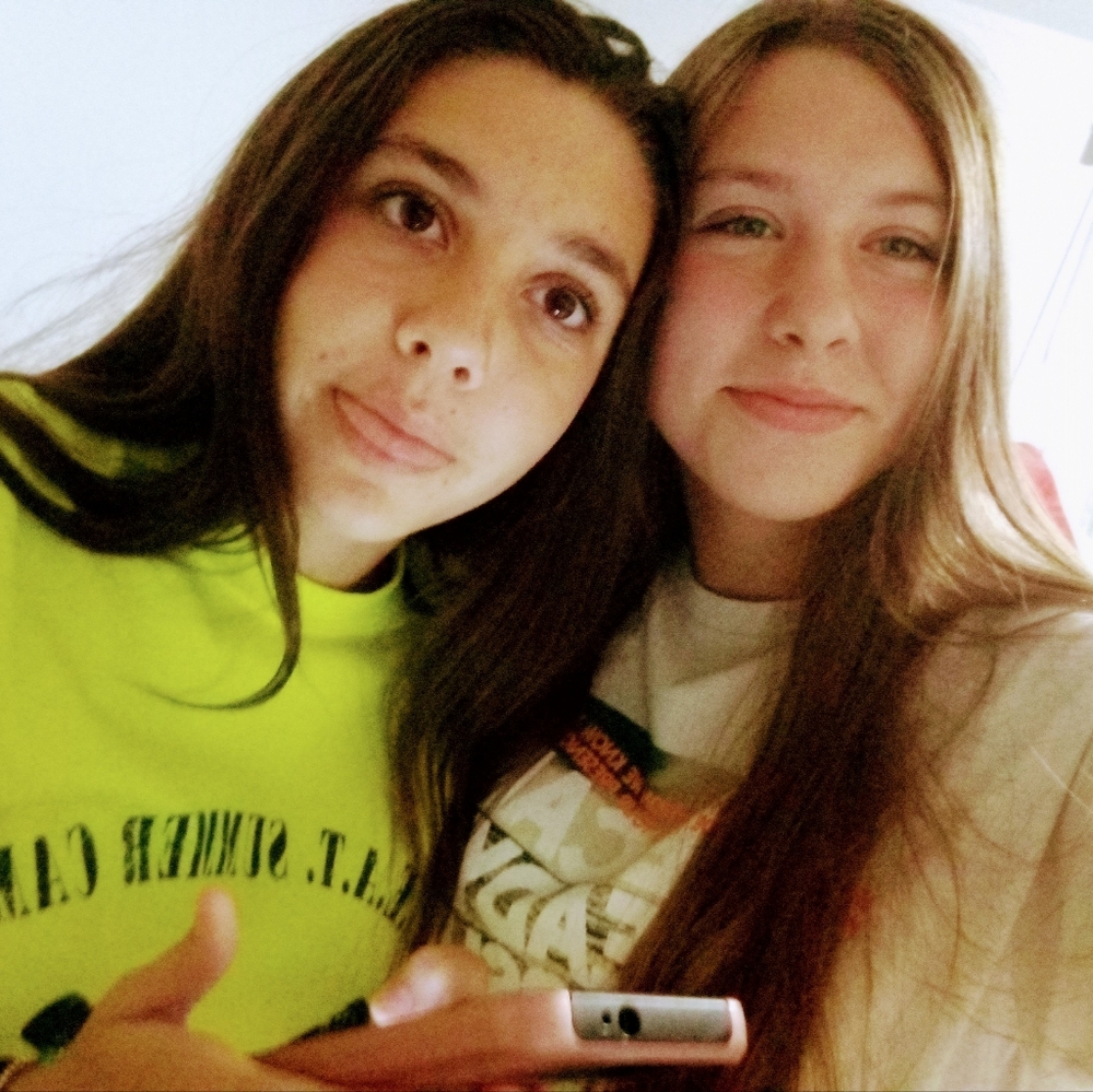 Meet your Posher, Ava